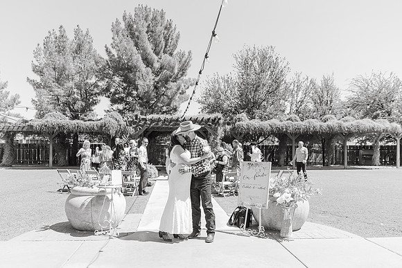 118 _Meander-Gatherings-Micro-Wedding-AMY and BRANDON