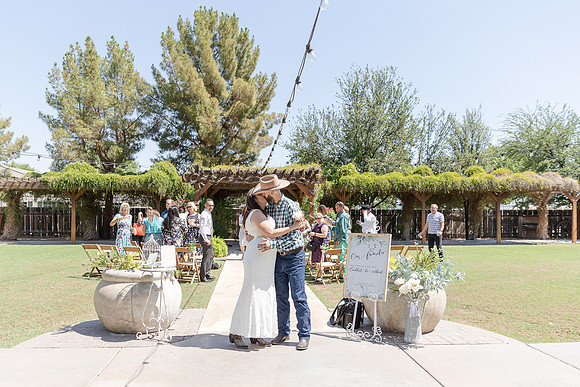 117 _Meander-Gatherings-Micro-Wedding-AMY and BRANDON
