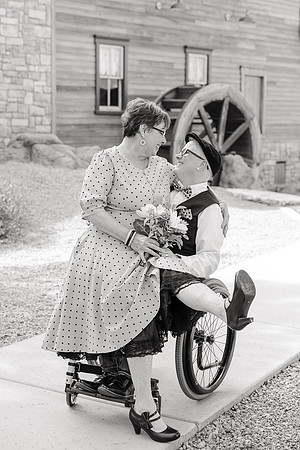 70_karaandkaty_Micah-Carling-Photography