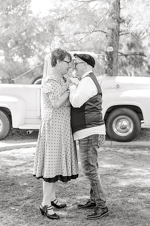 100_karaandkaty_Micah-Carling-Photography
