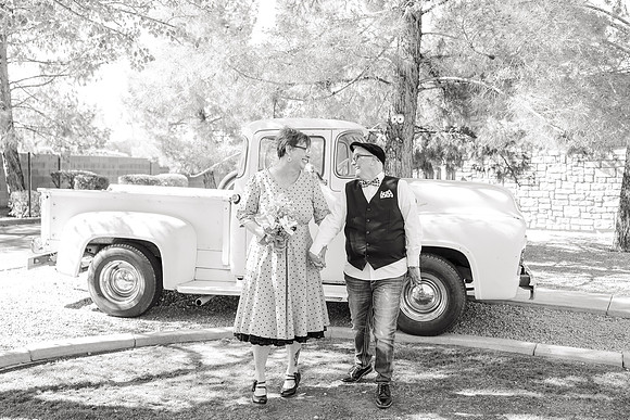 43_karaandkaty_Micah-Carling-Photography