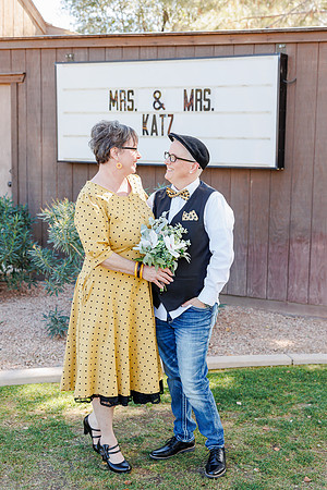 30_karaandkaty_Micah-Carling-Photography