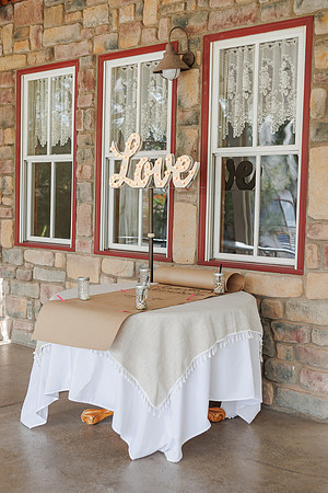 2-AZ-Micro-Wedding