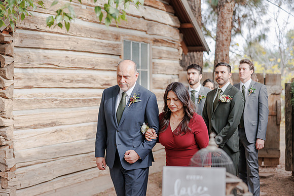 39_annaandsebastian_Micah-Carling-Photography
