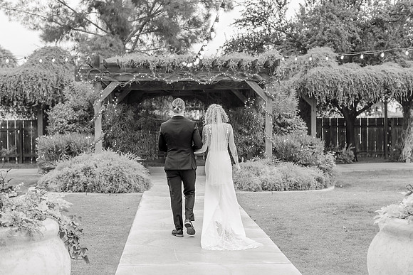 Chloe-Chris-129