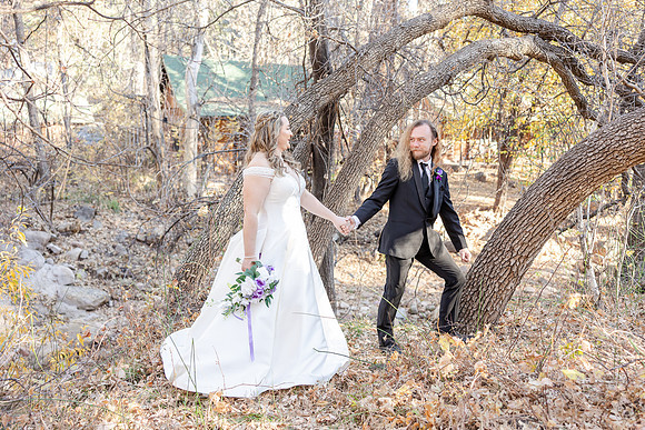 38_HarlanandKatie-Christopher-Creek-Lodge