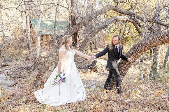 43_HarlanandKatie-Christopher-Creek-Lodge
