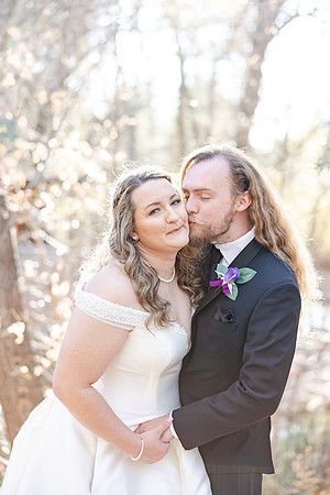 48_HarlanandKatie-Christopher-Creek-Lodge