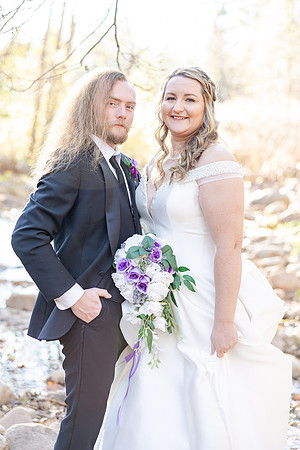 61_HarlanandKatie-Christopher-Creek-Lodge