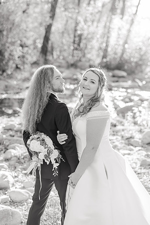 91_HarlanandKatie-Christopher-Creek-Lodge