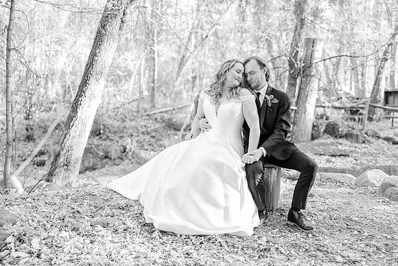 101_HarlanandKatie-Christopher-Creek-Lodge