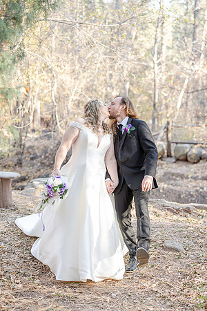 105_HarlanandKatie-Christopher-Creek-Lodge