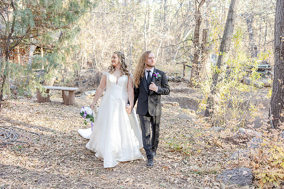 108_HarlanandKatie-Christopher-Creek-Lodge