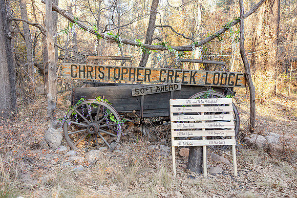 173_HarlanandKatie-Christopher-Creek-Lodge