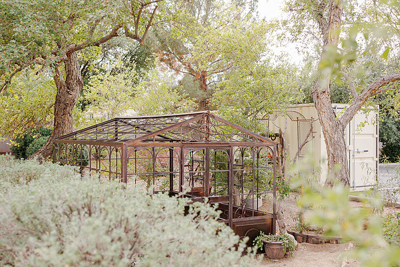 gilbert-greenhouse-19