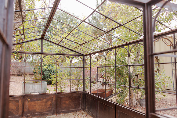 gilbert-greenhouse-28