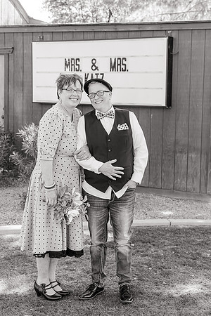 34_karaandkaty_Micah-Carling-Photography