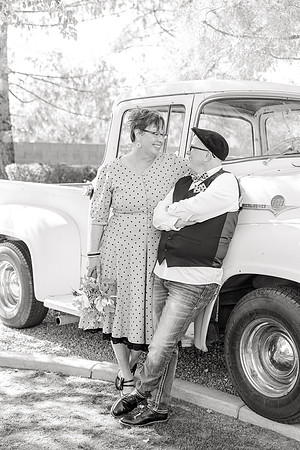 40_karaandkaty_Micah-Carling-Photography