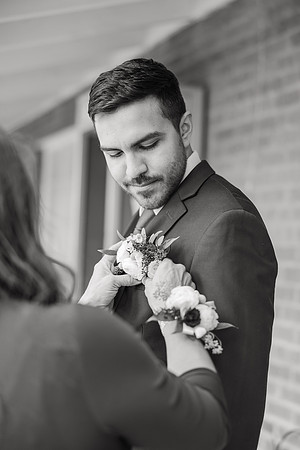 15_annaandsebastian_Micah-Carling-Photography