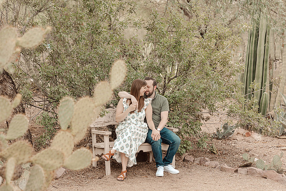 60-AA-Desert-Botanical-Garden-Engagement