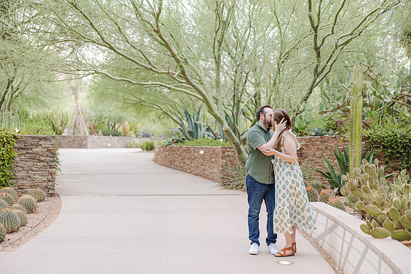 123-AA-Desert-Botanical-Garden-Engagement