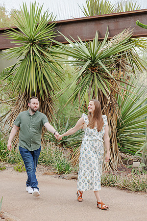 109-AA-Desert-Botanical-Garden-Engagement